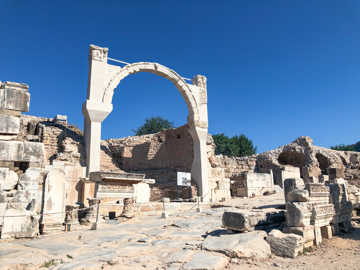 库萨达斯Kusadasi | 探索希拉罗马古城艾菲索斯Ephesus - 环球日记 Fishagrams